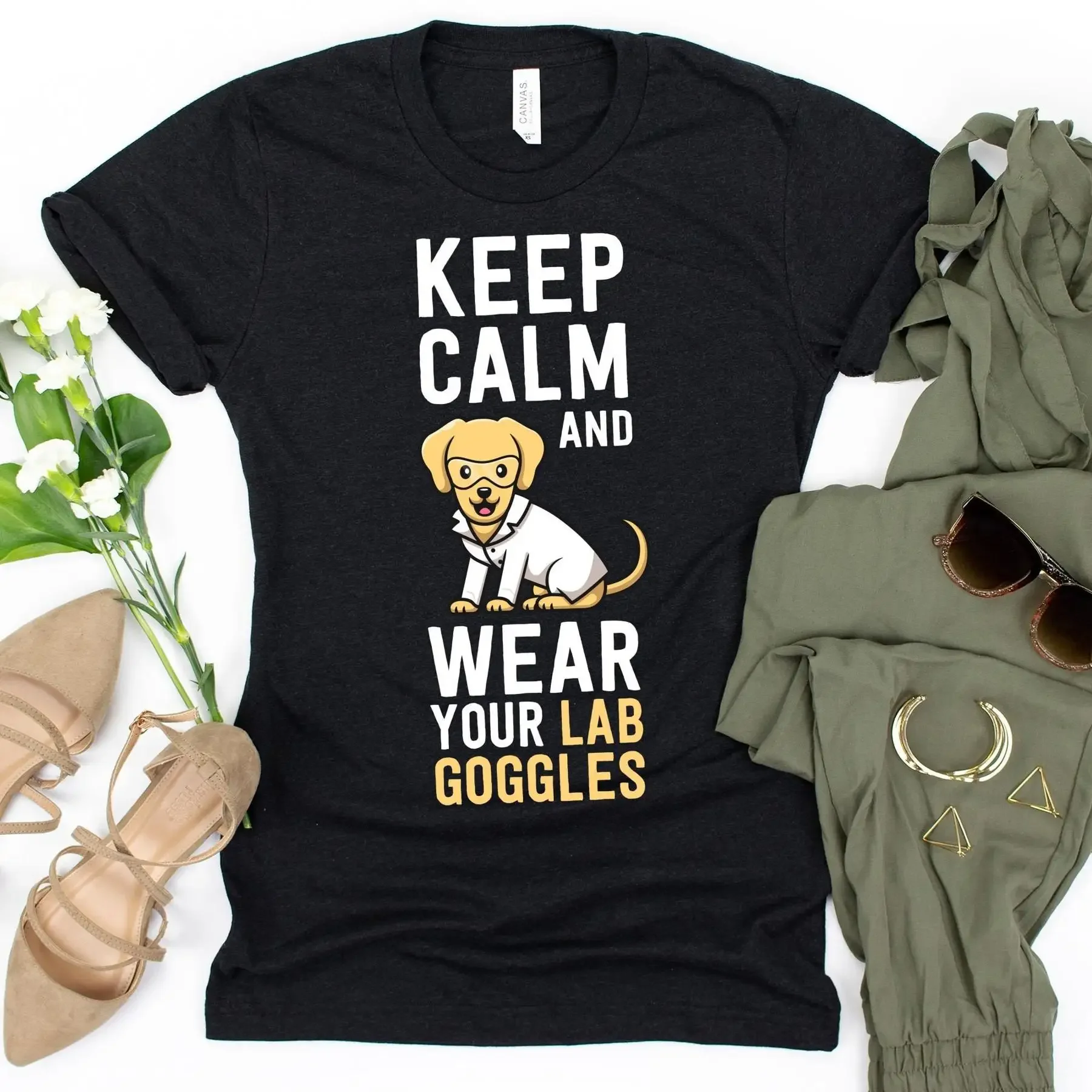 Medical Lab Technician - 落ち着いて実験用ゴーグルを着用してください Tシャツ 医療技術者 科学者 卒業