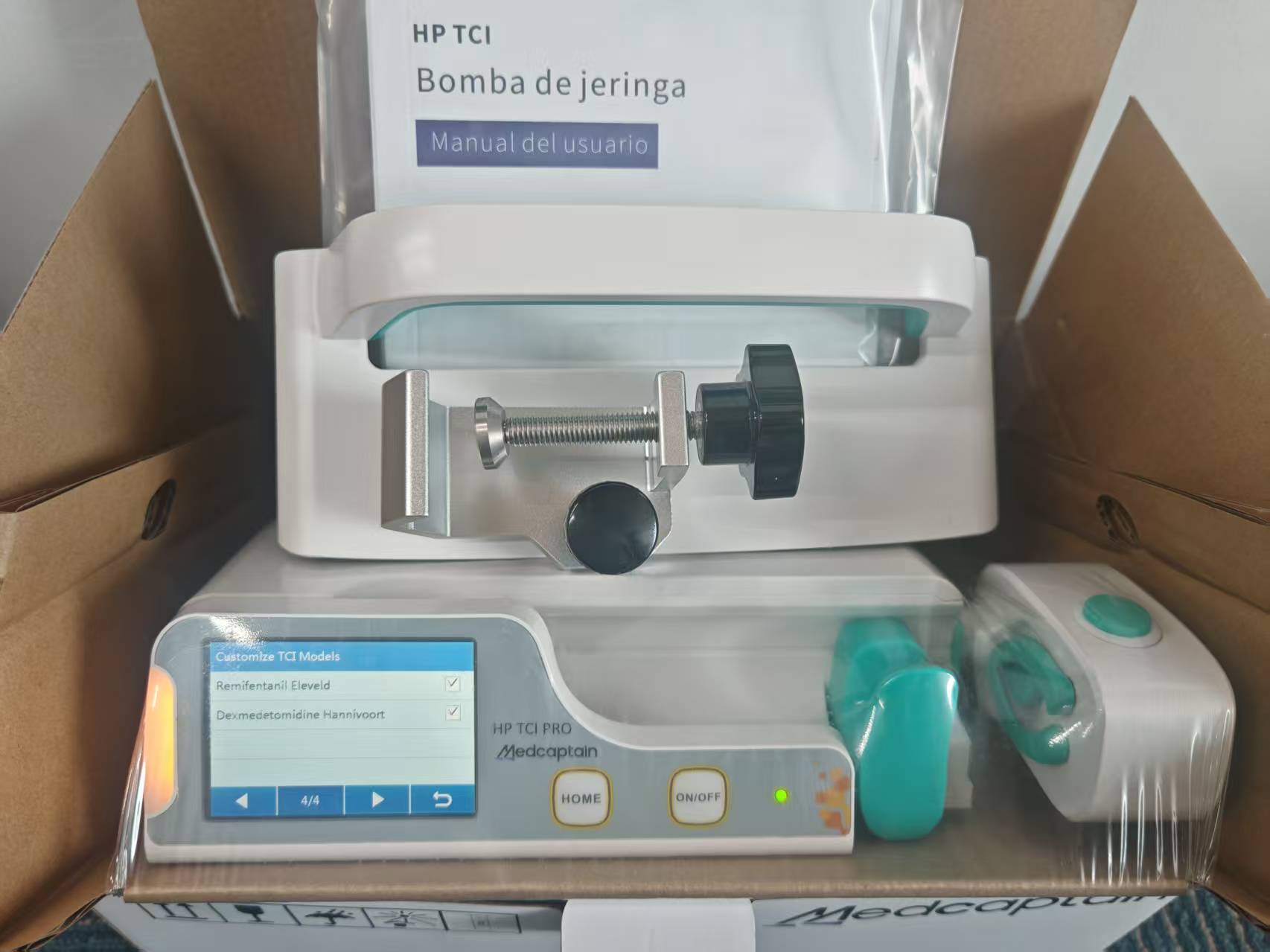 TCI PRO臨床用ポンプ 病院医療用液体投与のための安定し - Medical Laboratory Technology のレビューと価格